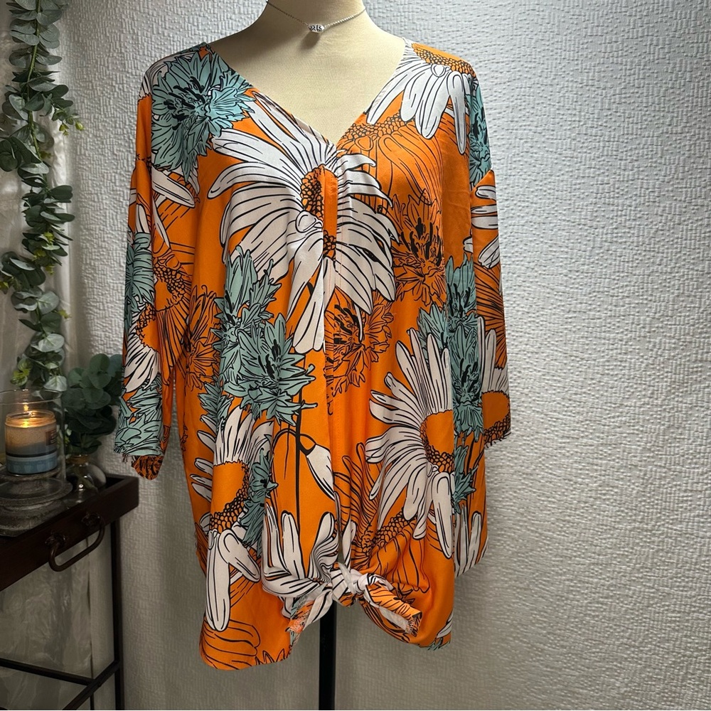 Sucrefas Women’s Sunny Orange Floral- V-neck and Knot Hem 2XL